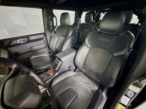 Used 2024 Ford Bronco Raptor AWD/4WD image 11