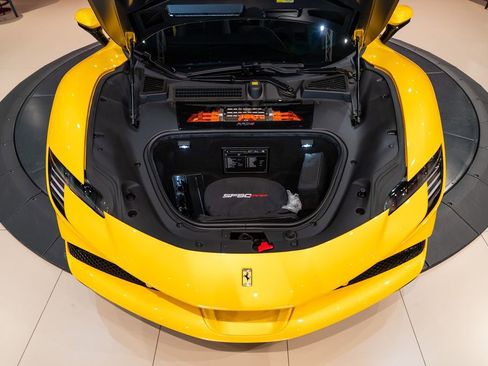 Certified 2025 Ferrari SF90 Spider AWD/4WD image 20