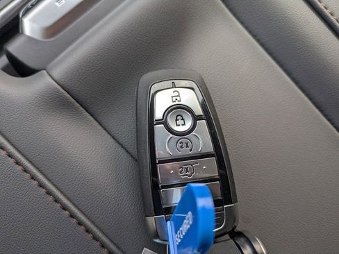 New 2025 Ford Expedition Max Active image 38