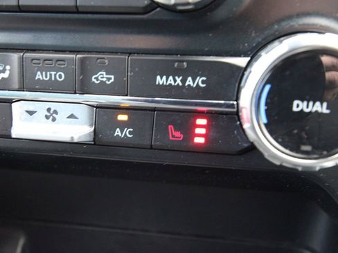 Used 2022 Ford F150 XLT w/ Equipment Group 302A High image 31