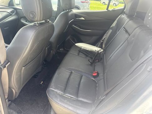 Used 2021 Buick Encore GX Essence w/ Experience Buick Package FWD image 14
