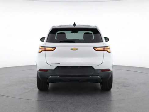 Used 2025 Chevrolet Equinox LT image 7