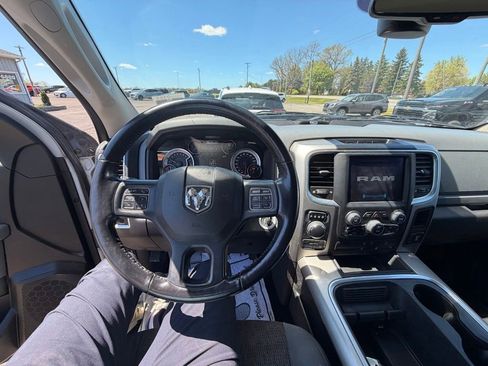Used 2020 RAM 1500 Classic Warlock AWD/4WD image 9
