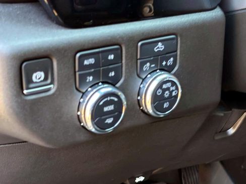 Used 2025 GMC Sierra 1500 Elevation AWD/4WD image 16