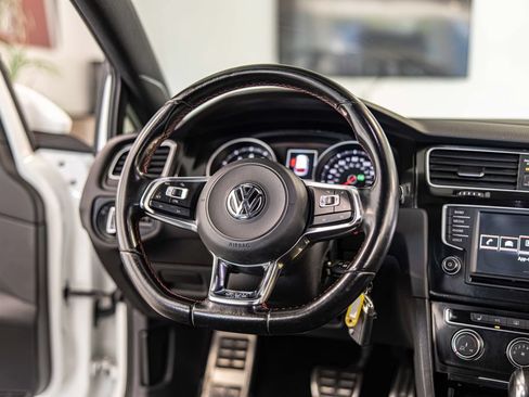 Used 2017 Volkswagen GTI S FWD image 34