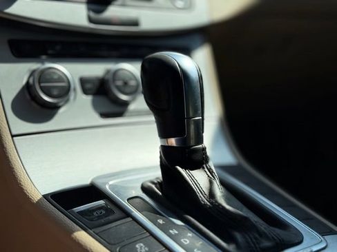 Used 2015 Volkswagen CC Sport FWD image 21