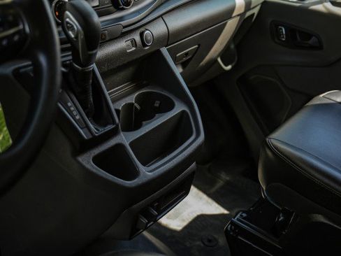 Used 2022 Ford Transit 350 Medium Roof image 26