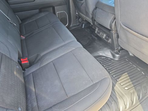 Used 2024 Chevrolet Silverado 2500 LT w/ Convenience Package AWD/4WD image 11