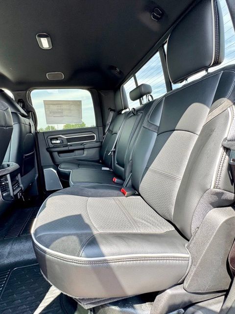 New 2027 RAM 3500 Big Horn w/ Laramie Trim Package AWD/4WD image 13