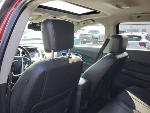 Certified 2017 Chevrolet Equinox Premier w/ Enhanced Convenience Package FWD image 10