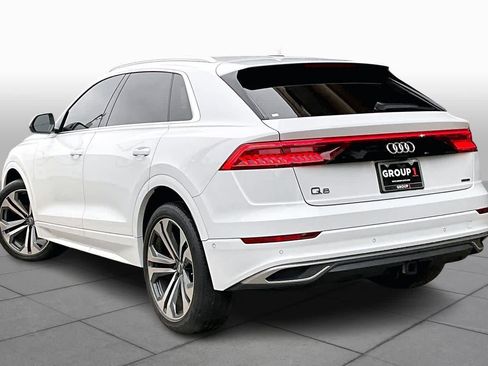 Used 2019 Audi Q8 Prestige w/ Luxury Package image 11