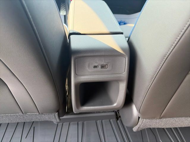 New 2026 Buick Envista Sport Touring w/ Convenience I Package FWD image 13