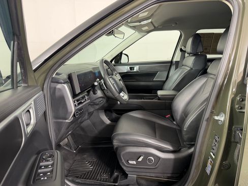 Used 2024 Hyundai Santa Fe SEL AWD/4WD image 5