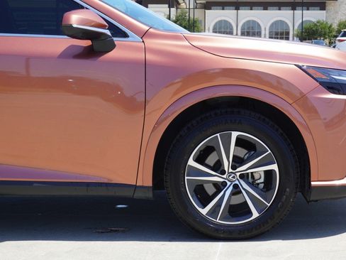 Certified 2024 Lexus RX 350 Premium w/ Convenience Package FWD image 9