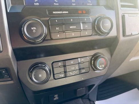 Used 2022 Ford F250 XL w/ Power Equipment Group AWD/4WD image 16