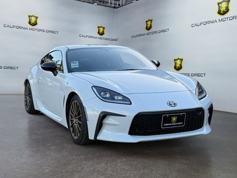 Used 2024 Toyota GR86 image 7