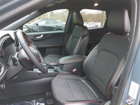 Used 2023 Ford Escape ST-Line w/ Tech Pack #1 image 15