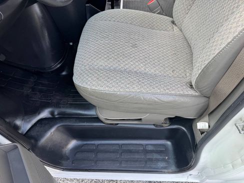 Used 2004 Chevrolet Express 3500 w/ School Bus Package RWD image 66