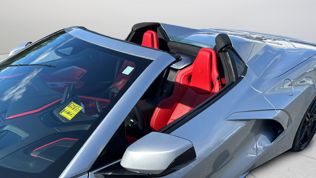 Used 2026 Chevrolet Corvette Stingray Preferred Conv w/ 2LT RWD image 28