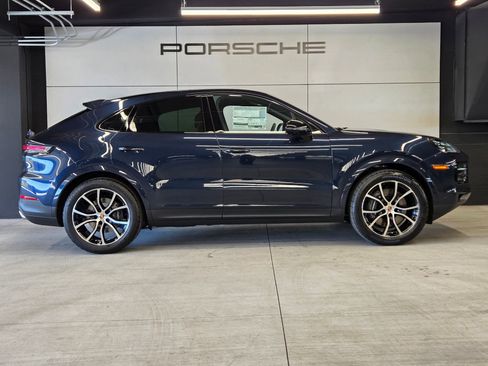 New 2026 Porsche Cayenne Coupe AWD/4WD image 26