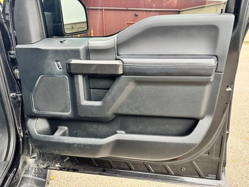 Used 2015 Ford F150 Lariat image 10