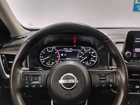 Used 2024 Nissan Rogue SV w/ SV Premium Package AWD/4WD image 55
