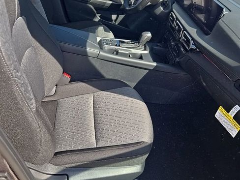 New 2026 Nissan Sentra SV w/ SV Convenience Package FWD image 17