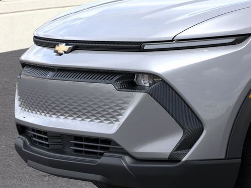 New 2026 Chevrolet Equinox EV LT image 13