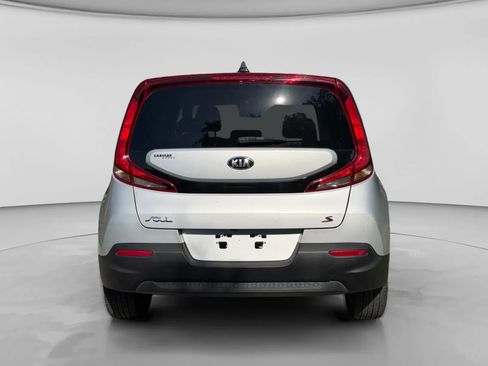 Used 2020 Kia Soul S FWD image 4