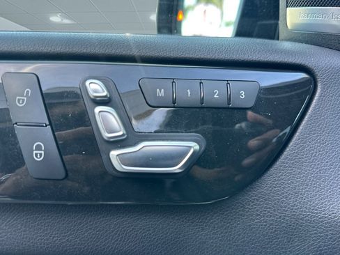 Used 2019 Mercedes-Benz GLS 550 4MATIC w/ Driver Assistance Package image 22