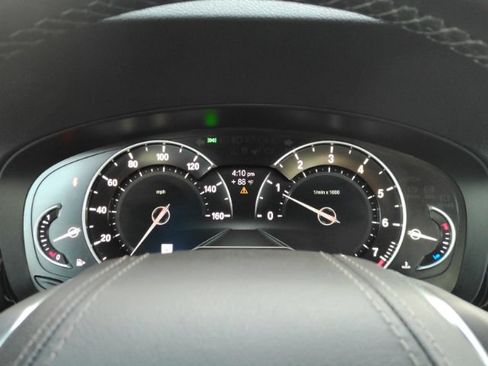 Used 2019 BMW 530i w/ Convenience Package RWD image 40