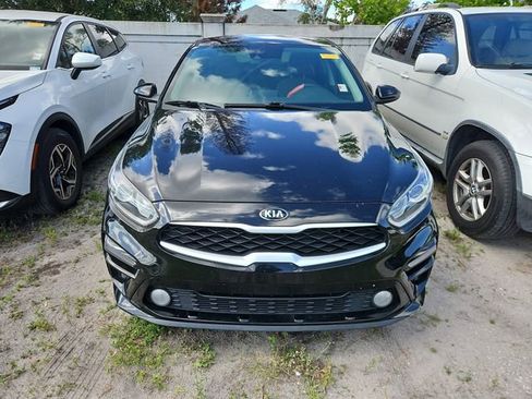 Certified 2021 Kia Forte LXS FWD image 2