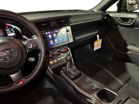 New 2026 Toyota GR86 Premium image 12