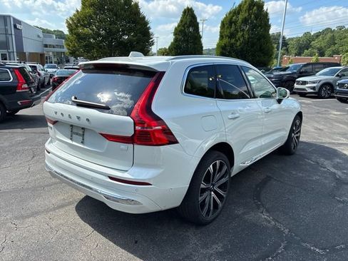 Used 2023 Volvo XC60 T8 Ultimate w/ Climate Package AWD/4WD image 4