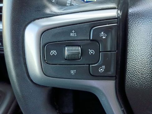 Used 2024 Chevrolet Suburban Z71 w/ Luxury Package AWD/4WD image 11