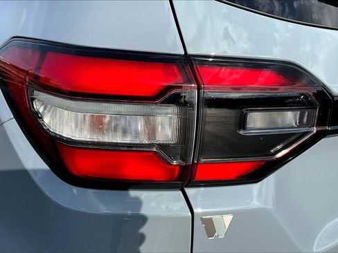 Used 2023 Honda Pilot Elite image 22