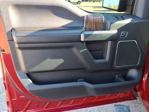 Used 2020 Ford F150 Lariat image 17