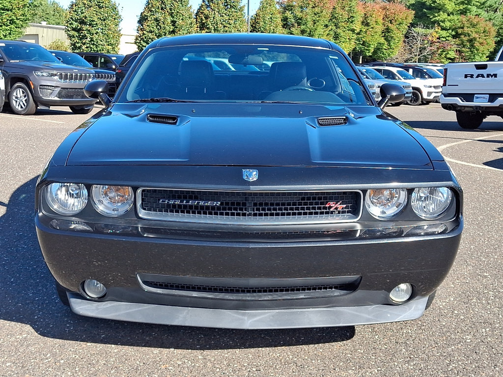 Used 2010 Dodge Challenger R/T RWD image 8