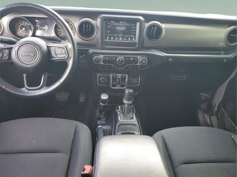 Certified 2018 Jeep Wrangler Unlimited Sport S image 9