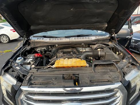 Used 2015 Ford F150 XLT w/ Equipment Group 301A Mid AWD/4WD image 18