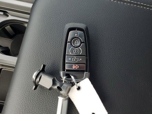 New 2026 Ford F250 Lariat w/ Lariat Ultimate Package image 22