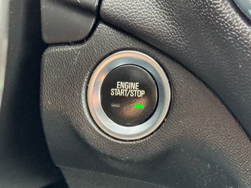 Used 2020 Chevrolet Equinox LT AWD/4WD image 23