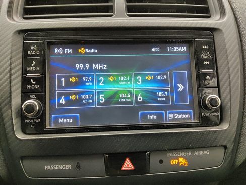 Used 2020 Mitsubishi Outlander Sport ES FWD image 25