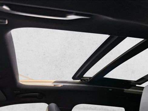 Used 2025 BMW X1 xDrive28i image 11