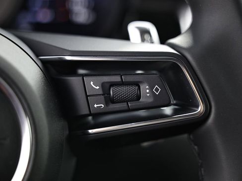 New 2026 Porsche Macan S image 38