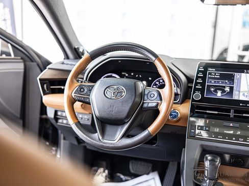 Used 2019 Toyota Avalon Limited w/ Advanced Safety Package FWD image 38