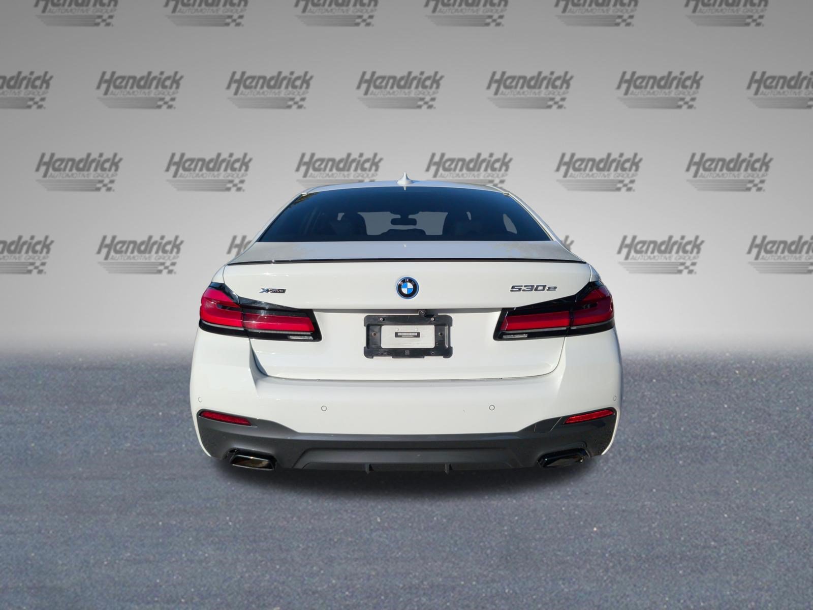 Used 2023 BMW 530e xDrive w/ Premium Package AWD/4WD image 8