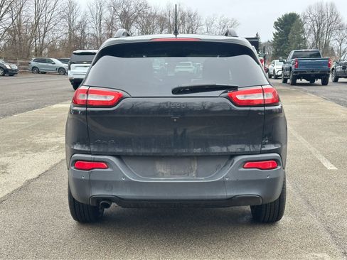 Used 2018 Jeep Cherokee Limited w/ High Altitude Package image 6