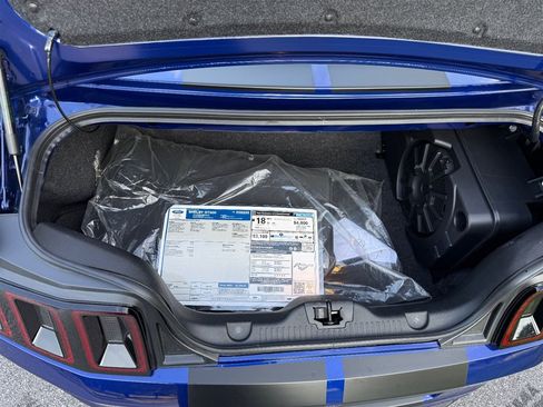 Used 2014 Ford Mustang Shelby GT500 w/ Equipment Group 821A RWD image 62