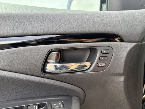 Certified 2025 Honda Ridgeline Black Edition image 40